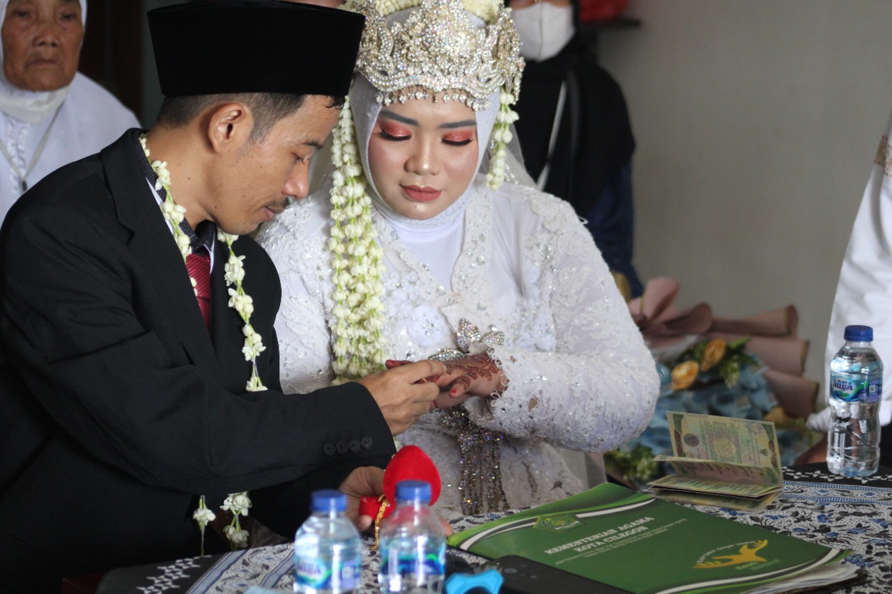 F51A69DE-A2ED-4C71-9823-E83605E1784A